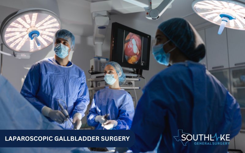 Photo of a surgeon performing laparoscopic gallbladder surgery.